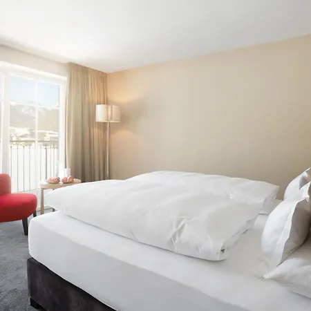 湖畔恩特纳酒店 酒店