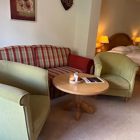 Hotel Entners Am 4*