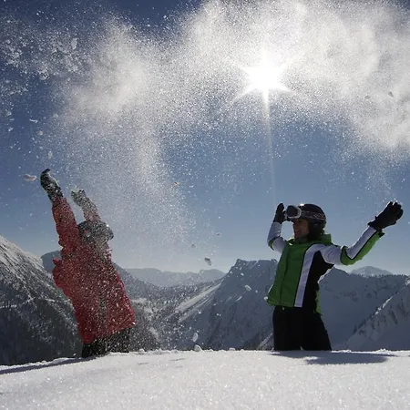 酒店 湖畔恩特纳酒店