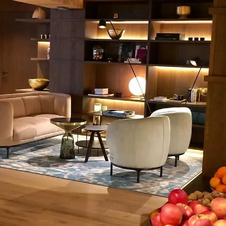 湖畔恩特纳酒店 4* 佩尔蒂绍