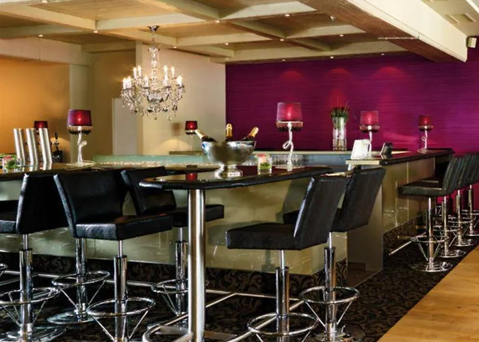 فندق إنتنرز أم سي بيرتيساو