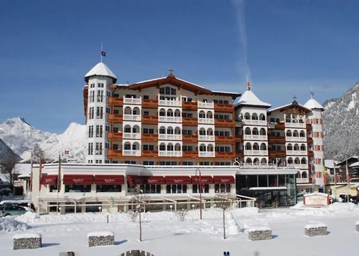 إنتنرز أم سي