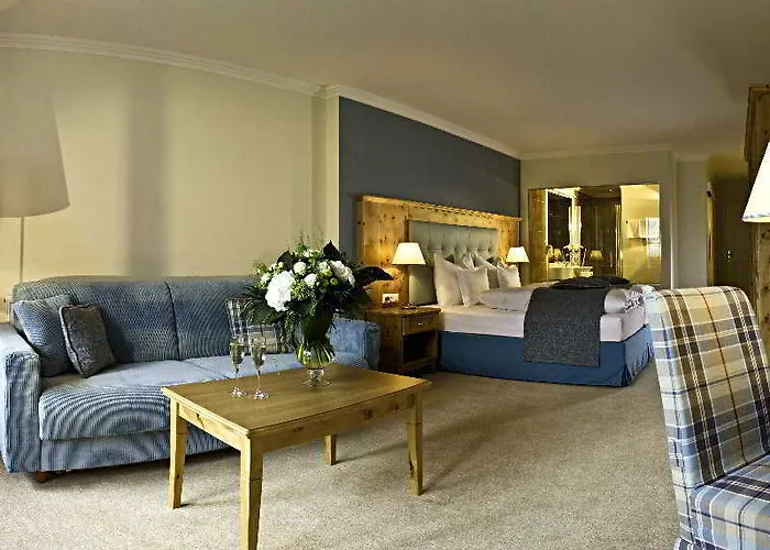 فندق إنتنرز أم سي