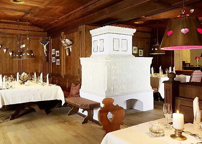 فندق إنتنرز أم سي